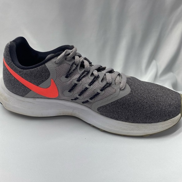 Nike women’s Runswift sneakers 8.5 gray and orange ATHLETIC RUN WALK ATHLEISURE - Picture 8 of 10